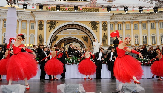 Ballet and Opera on Palace Square