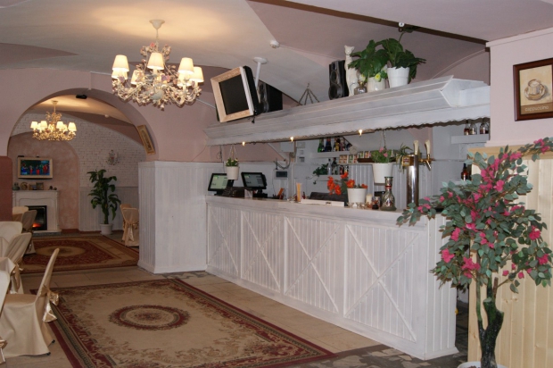 exotic restaurants
