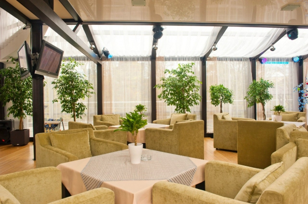exotic restaurants