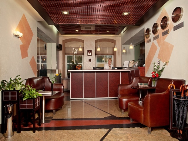 Nevsky Forum Hotel