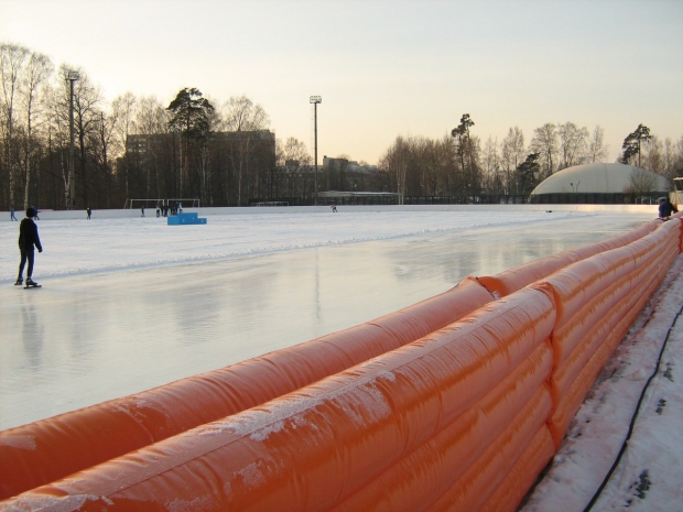 Biggest ice rink
